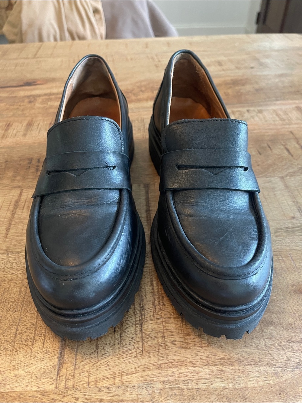 Miz Mooz Legend Loafer 39 Black Platform Chunky 8.5-9 - Picture 4 of 11